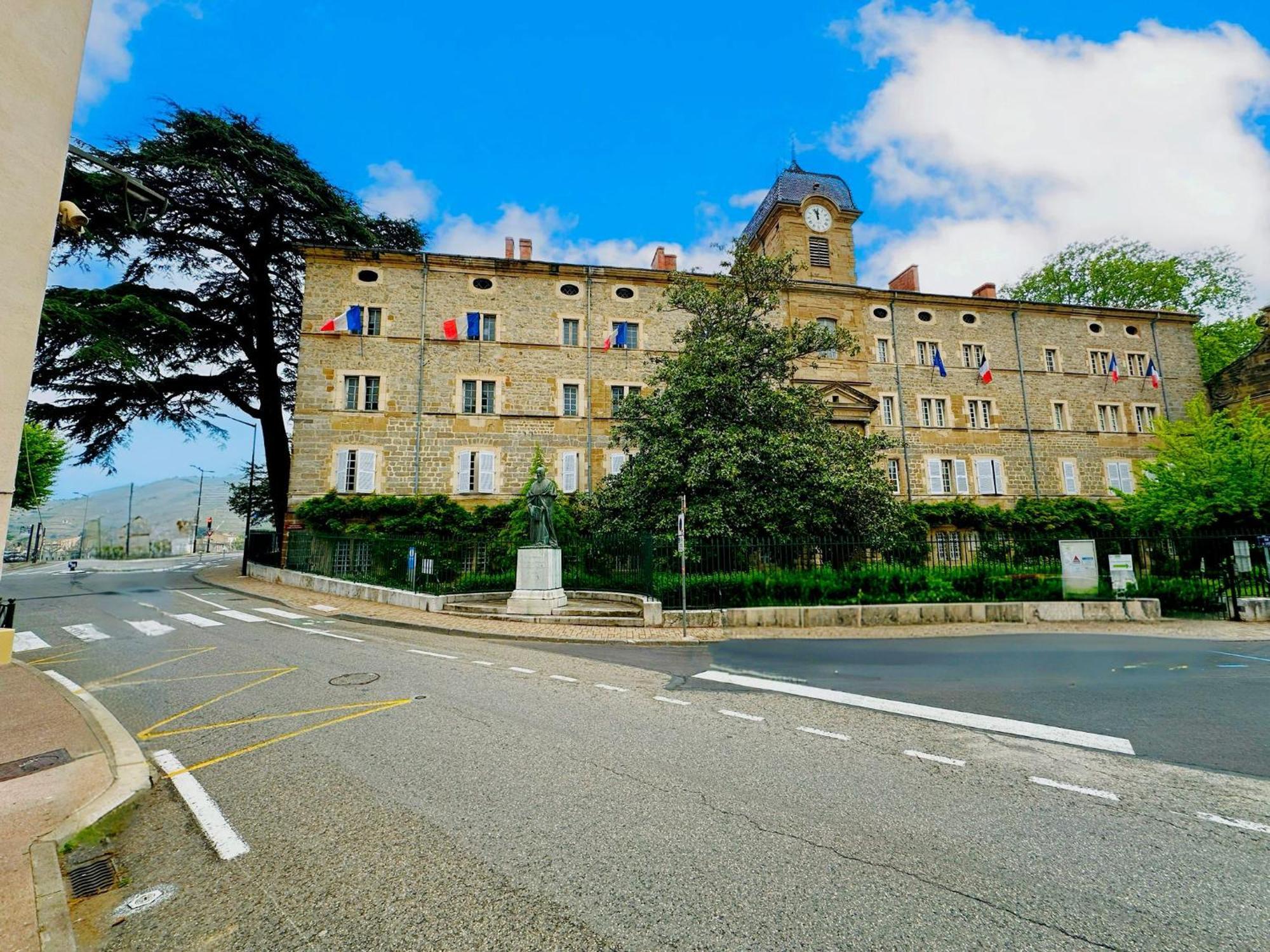 Le Clos Du Rhone - Hypercentre - Wifi Lägenhet Tournon-sur-Rhone Exteriör bild
